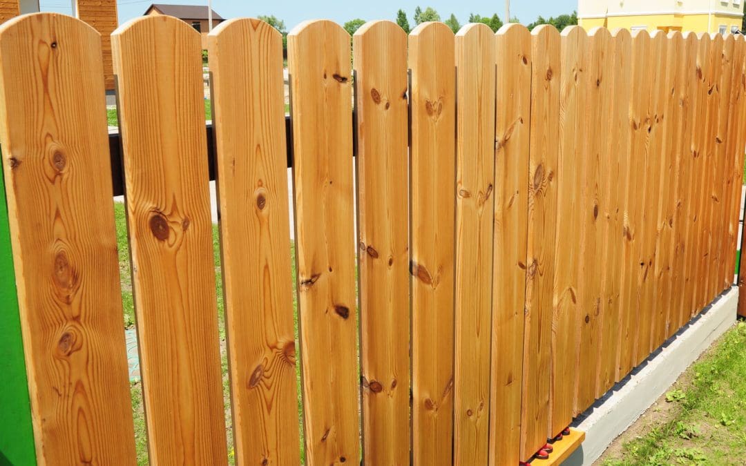 Choosing the Right Fencing Materials for Your Home